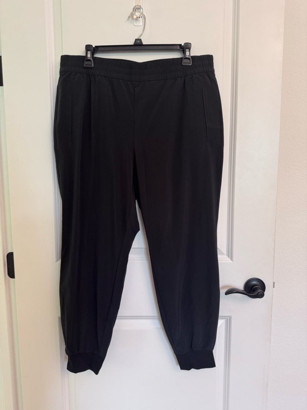 NWT Banana Republic Airstretch Women’s Jogger